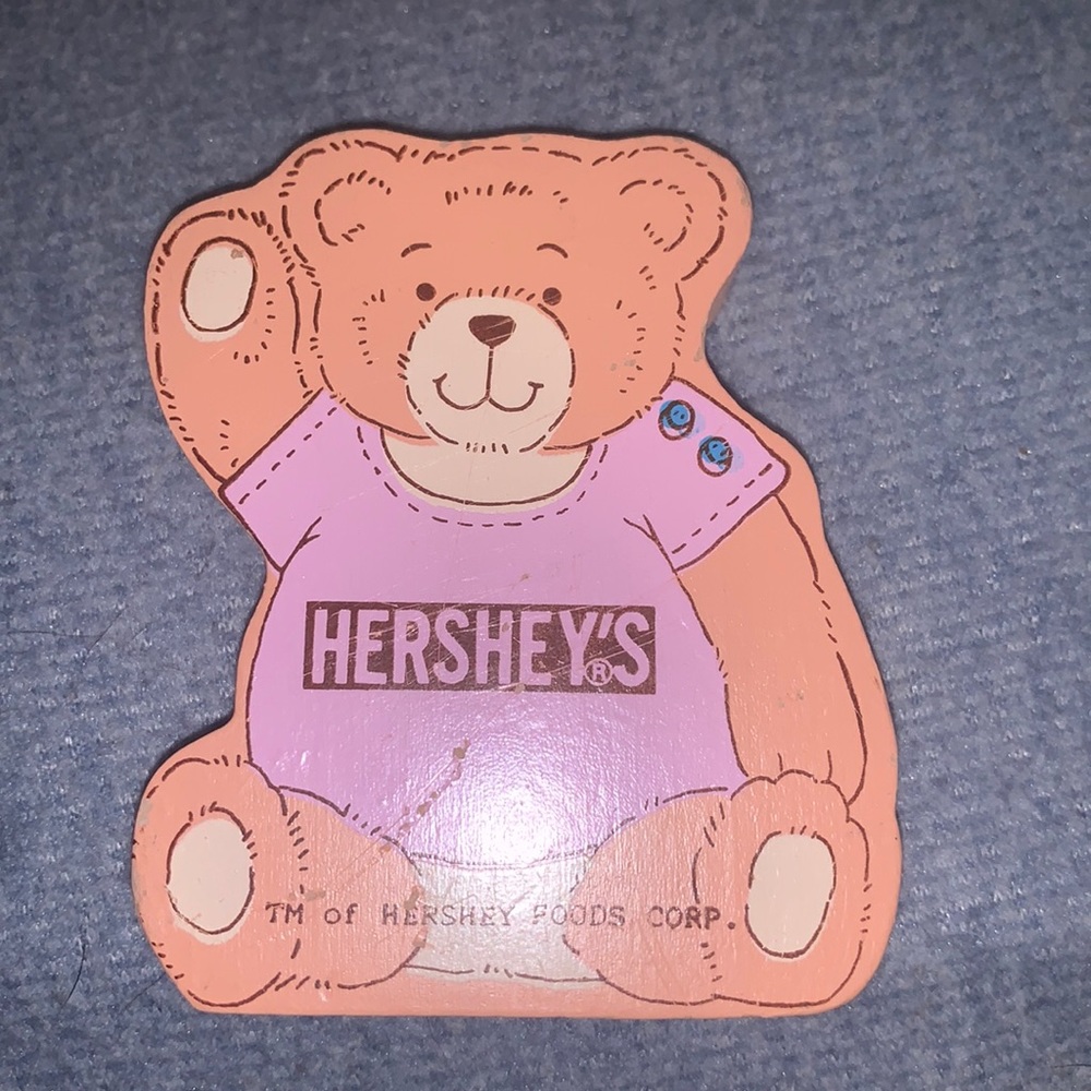 Hershey’s Vintage Small Bear Decoration